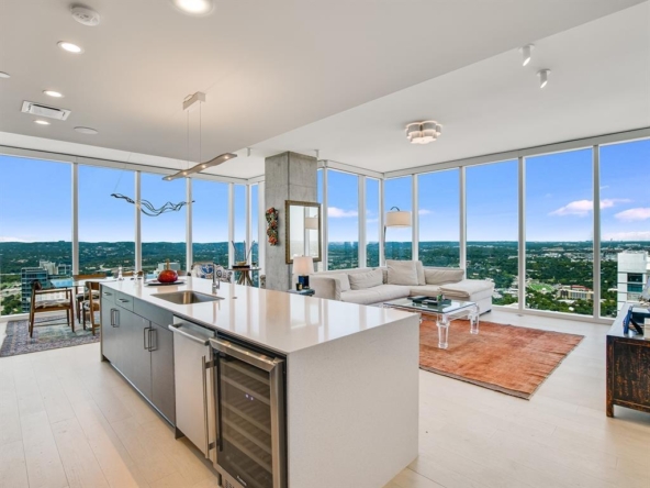 301 West Ave #4301, Austin, TX 78701 4