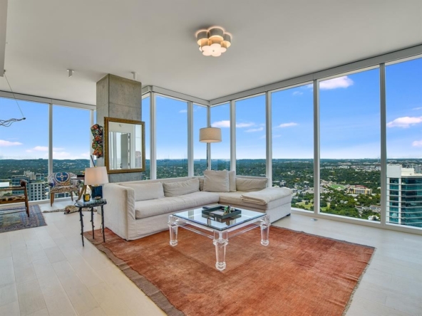 301 West Ave #4301, Austin, TX 78701