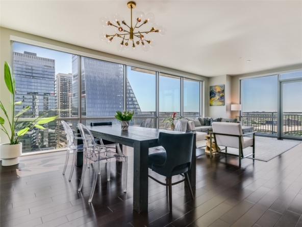 222 West Avenue #1901 Austin, TX 78701 4