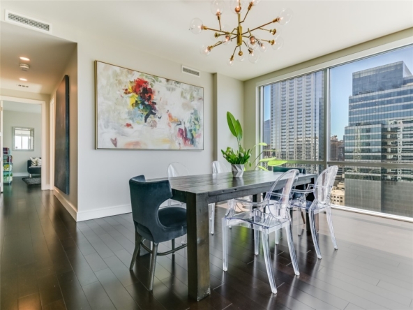 222 West Avenue #1901 Austin, TX 78701 5